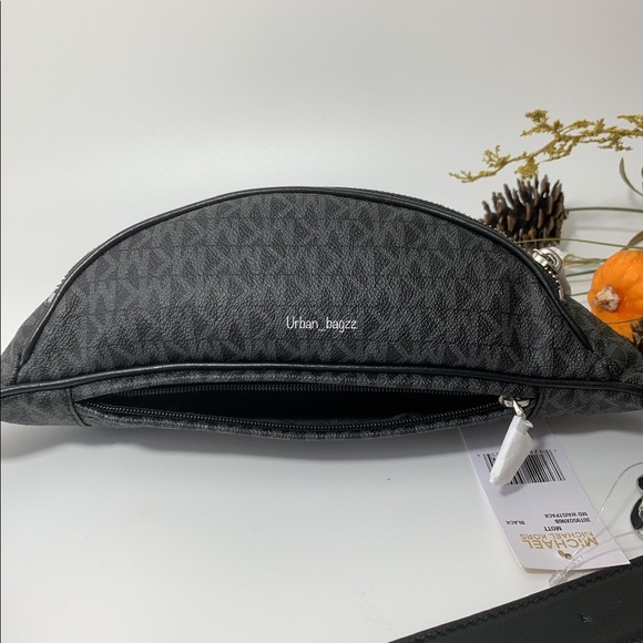 Michael Kors Mott Medium Waist Pack - Picture 6 of 10